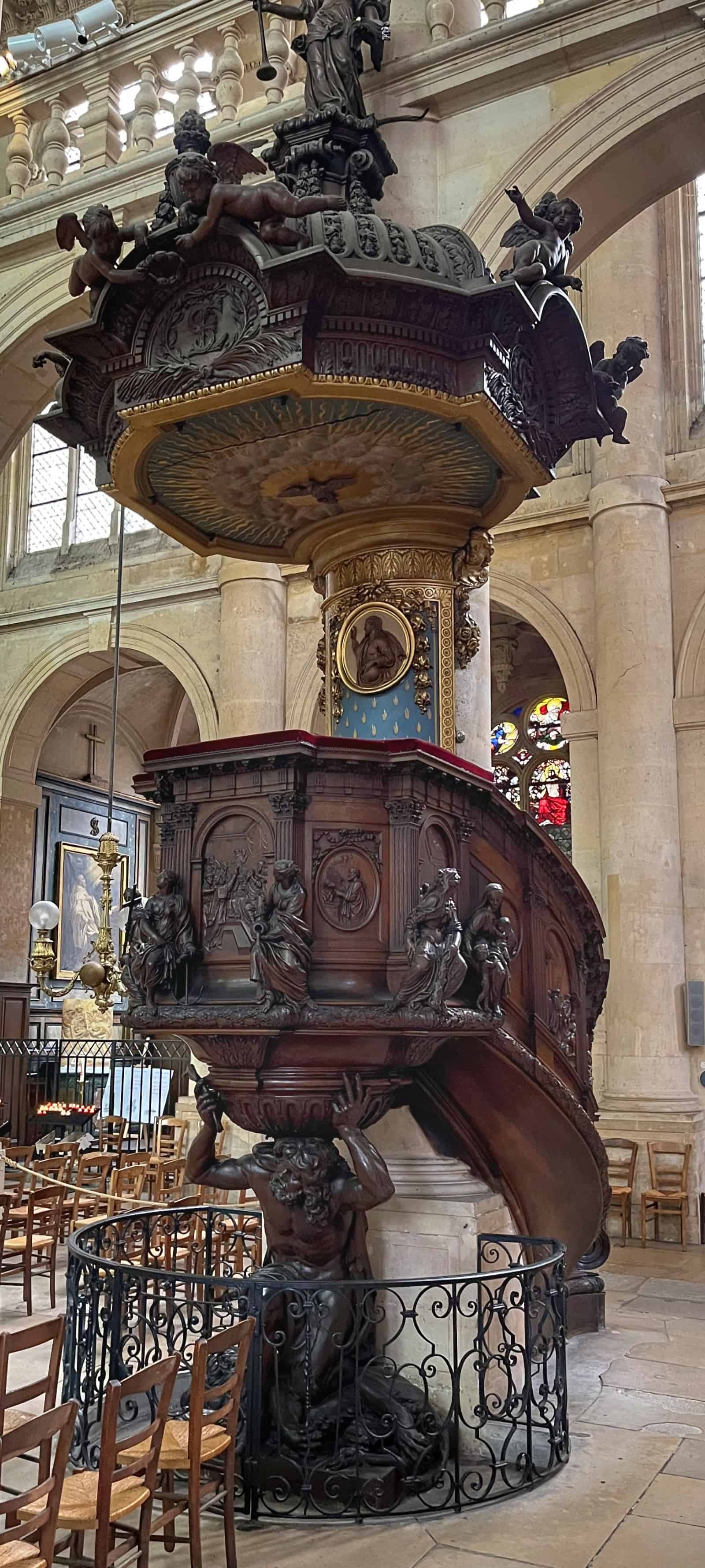The base of the pulpit, supported by Samson kneeling on a lion